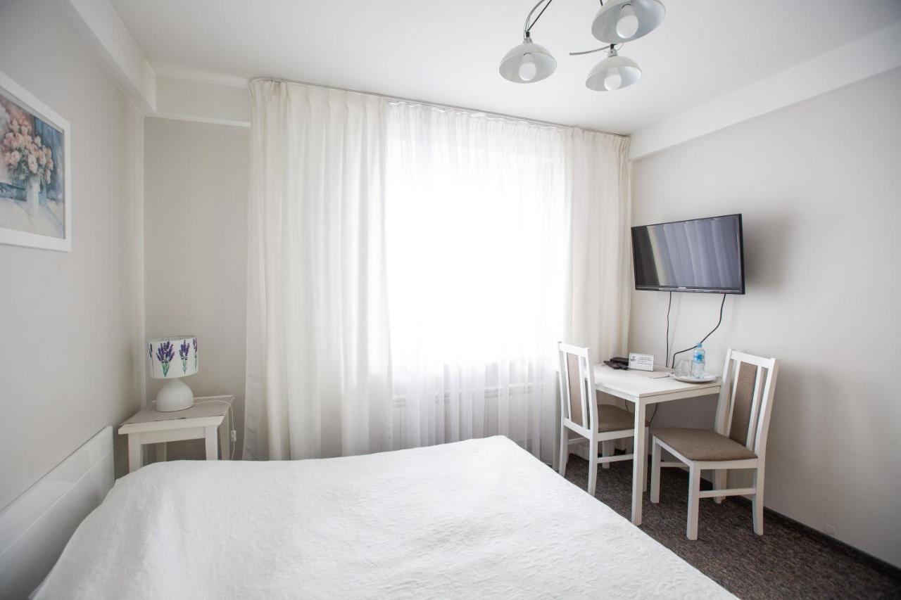 에우크 Pensjonacik Grazyna B&B 외부 사진
